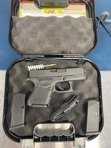GLOCK 27 G27 Gen 4 w/ night sights - 4 of 4