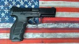 HECKLER & KOCH VP9 - 2 of 7