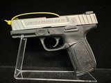 SMITH & WESSON S&W SD9 VE - 1 of 5