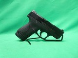 SMITH & WESSON M&P9 SHIELD - 3 of 5