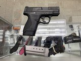 SMITH & WESSON M&P 40 SHIELD - 1 of 1