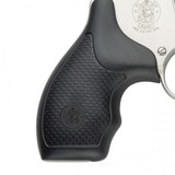 SMITH & WESSON 637 - 2 of 4