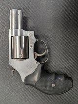 SMITH & WESSON 60 - 2 of 6