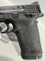 SMITH & WESSON M&P 380 SHIELD EZ M2.0 - 2 of 7