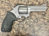 TAURUS 66 - 2 of 4