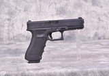 GLOCK 22 G22 GEN 4 (Night Sights) - 2 of 4