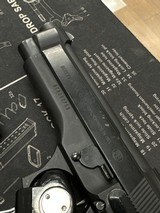 BERETTA 96 cal .40 CALIBER - 3 of 4