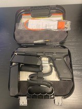 GLOCK G40 GEN 4 MOS - 1 of 3