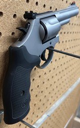 SMITH & WESSON 69 .44 MAGNUM - 2 of 6