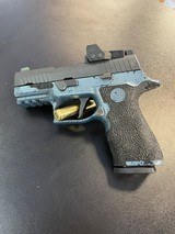 SIG SAUER p320 x compact rxp - 2 of 3