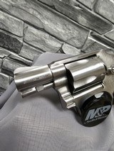 SMITH & WESSON MODEL 640 CENTENNIAL .38 SPL - 4 of 7