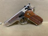 SMITH & WESSON 39-2 - 4 of 7