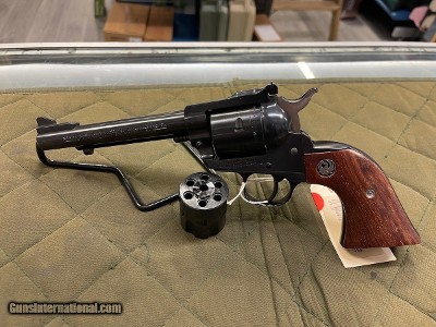 RUGER new model single 6 .22 CAL