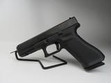 GLOCK 17 GEN 5 - 1 of 6
