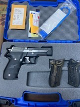 SIG SAUER Equinox P226 .40 S&W - 1 of 7