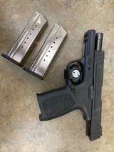 SMITH & WESSON SD9 - 2 of 6