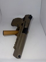 SMITH & WESSON M&P9 2.0 FDE 9MM LUGER (9X19 PARA) - 5 of 5