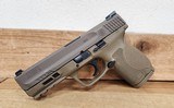 SMITH & WESSON M&P 9 M2.0 Compact - 2 of 6
