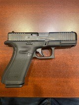 GLOCK G45 9MM LUGER (9X19 PARA) - 1 of 6