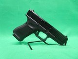 GLOCK 19 GEN 5 - 2 of 6