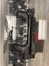 KELTEC sub 2000 G17/22 - 2 of 3