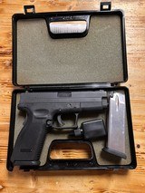 SPRINGFIELD ARMORY HS 2000 9MM LUGER (9X19 PARA) - 1 of 4