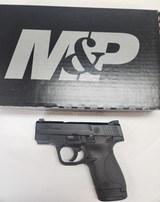 SMITH & WESSON M&P40 SHIELD .40 S&W - 4 of 4