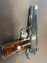 WILSON COMBAT 1911 CQB ELITE .45 ACP - 1 of 2