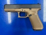 GLOCK 17 g17 gen 5 9MM LUGER (9X19 PARA) - 1 of 2