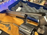 SMITH & WESSON 686 PLUS - 5 of 7