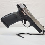 RUGER SR40 STANDARD - 2 of 3