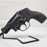 SMITH & WESSON BODYGUARD .38 SPL - 2 of 2