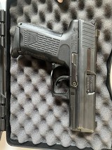 HECKLER & KOCH P2000 - 3 of 7