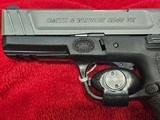 SMITH & WESSON SD40 VE - 2 of 6