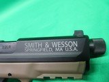 SMITH & WESSON M&P 22 COMPACT - 5 of 7