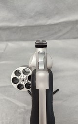 SMITH & WESSON 629 V-COMP PERFORMANCE .44 MAGNUM - 3 of 4