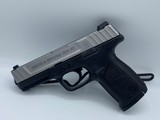 SMITH & WESSON SD9 VE - 1 of 7