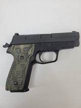 SIG SAUER M11-A1 COMPACT 9MM LUGER (9X19 PARA) - 2 of 4