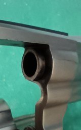 SMITH & WESSON 66-2 .357 MAG - 5 of 6
