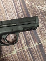 SMITH & WESSON M&P 40 .40 S&W - 4 of 6