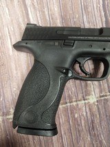 SMITH & WESSON M&P 40 .40 S&W - 6 of 6