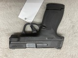 SMITH & WESSON M&P9 SHIELD PLUS - 4 of 5