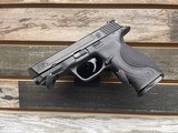 SMITH & WESSON M&P 40 1.0 40 CALIBER - 2 of 4