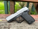 HECKLER & KOCH USP COMPACT 45 - 1 of 4