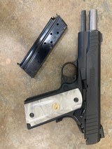 TAURUS 1911 - 2 of 5