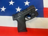 SMITH & WESSON M&P40 SHIELD - 1 of 2