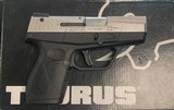 TAURUS 709 SLIM FS - 1 of 1