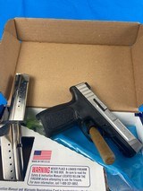 SMITH & WESSON SD9 VE 9MM LUGER (9X19 PARA) - 2 of 2