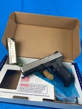 SMITH & WESSON SD9 VE 9MM LUGER (9X19 PARA) - 1 of 2