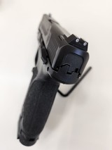 SMITH & WESSON M&P9 M2.0 COMPACT - 4 of 7